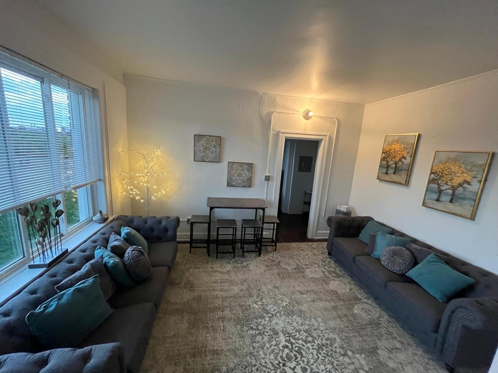 2 Bedroom Stylist Apartment Detroit Kültér fotó